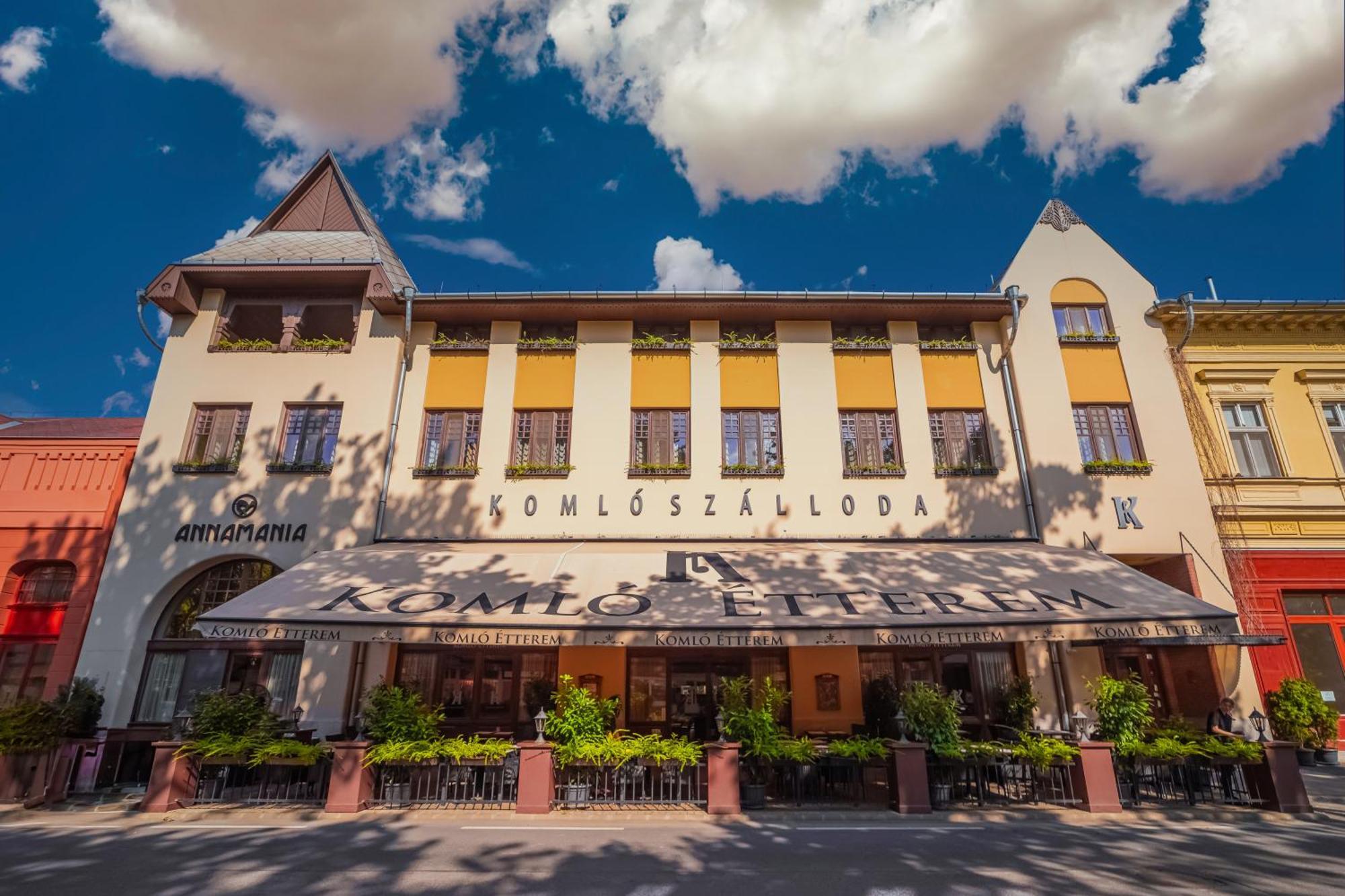 Komlo Hotel Gyula Εξωτερικό φωτογραφία