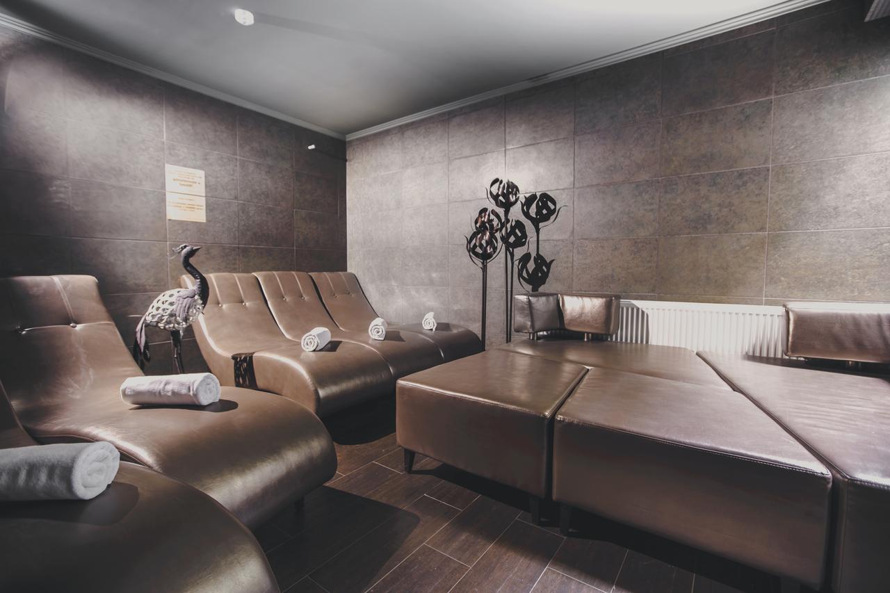 Komlo Hotel Gyula Εξωτερικό φωτογραφία